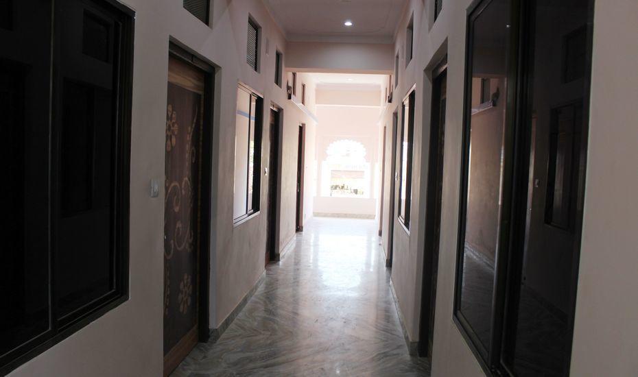 Choudhary Guest House อุเดเปอร์ ภายนอก รูปภาพ